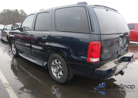 2004 Cadillac Escalade Standard from USA, damaged, VIN 1GYEC63T14R195737